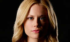 Клэр Коффи (Адалинда Шейд)